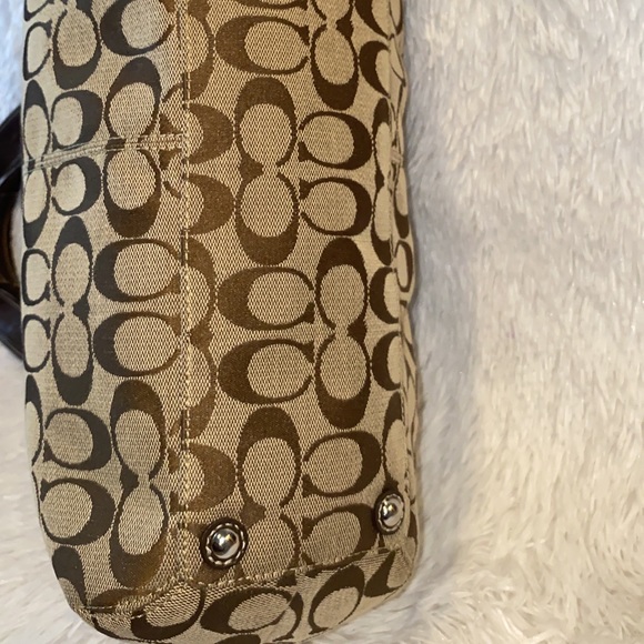 Coach Soho Pleated Signature Tote - Picture 4 of 8